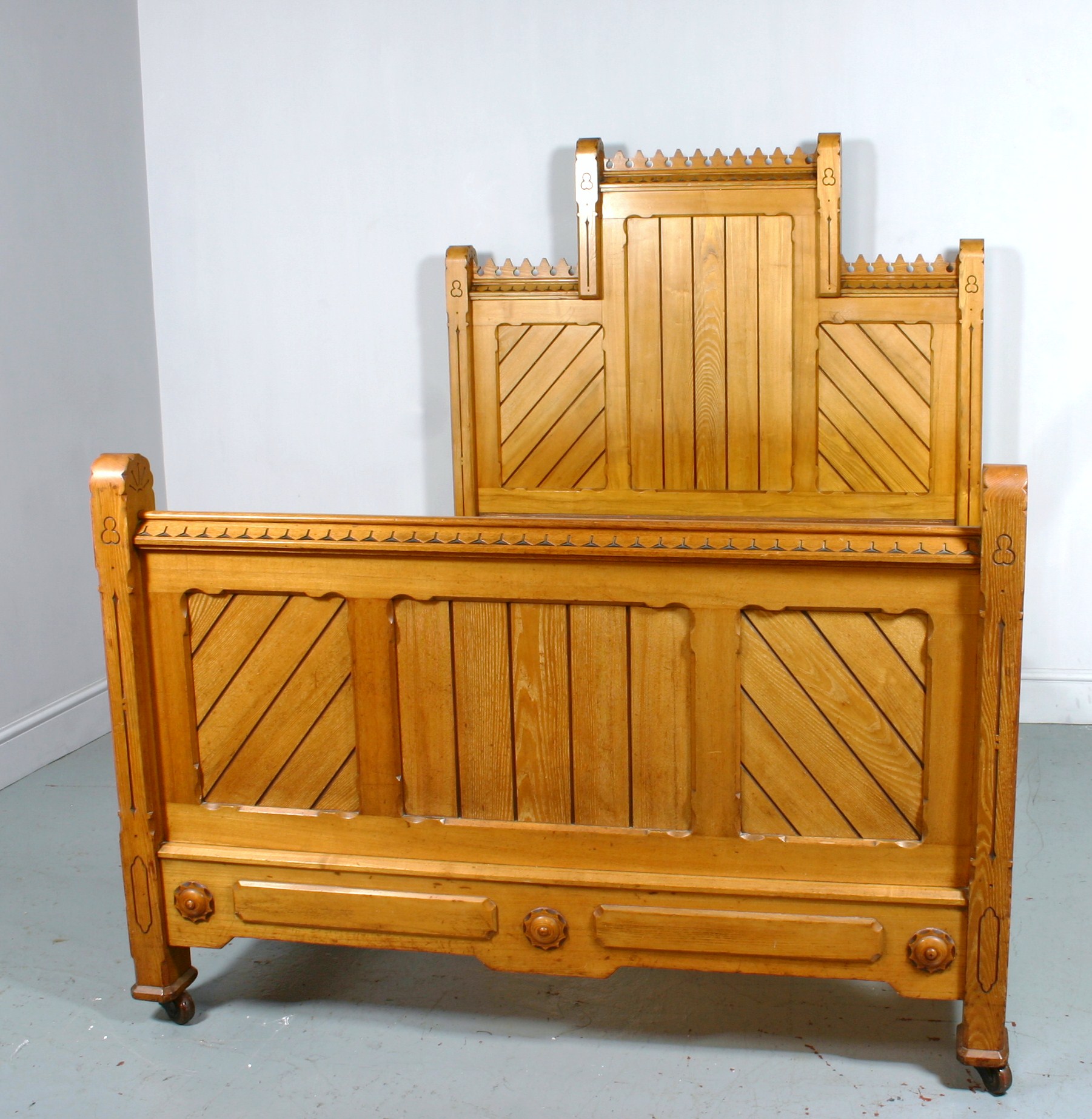 French Louis Solid Oak 5ft King Size Sleigh Bed